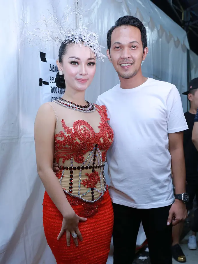 [Bintang] Zaskia Gotik