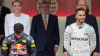 Daniel Ricciardo marah kepada tim Red Bull Racing yang melakukan blunder saat pit stop. 