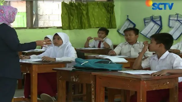 Soal berbentuk essai juga dinilai mampu mengukur tingkat kognitif siswa menyangkut hafalan, analisis, dan pemahaman.