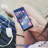 Apa sih bedanya isi HP cewek dan cowok? (via: pexels.com)