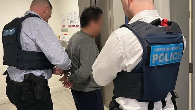 Polisi menuduh pria yang ditangkap berperan sebagai "kepala" dalam operasi kriminal yang melibatkan perdagangan seks termasuk remaja Indonesia.(Koleksi AFP)