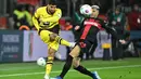 Sedangkan Dortmund tertahan di peringkat lima dengan 25 poin dari 13 pertandingan. (INA FASSBENDER / AFP)