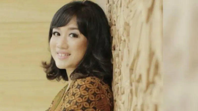 Amanda Hartanto Batik