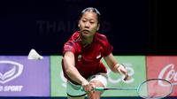 Tunggal putri Indonesia, Putri Kusuma Wardani, berhasil mengalahkan pemain Thailand, Pornpawee Chochuwong, pada final bulutangkis beregu putri SEA Games 2025 dengan skor 21-8, 13-21, 21-16. (PBSI)