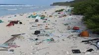 Misterius, Sampah Belasan Ton Penuhi Pulau Tak Berpenghuni