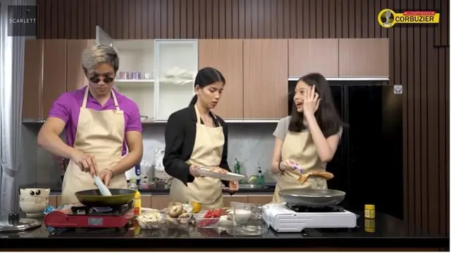 6 Momen Sabrina Chairunnisa Masak Bareng Azka Corbuzier dan Nada Tarina, Kompak