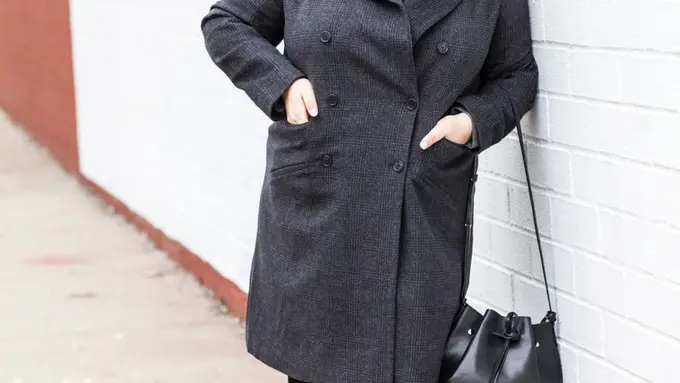 [Bintang] Trik padu padan terlihat langsing