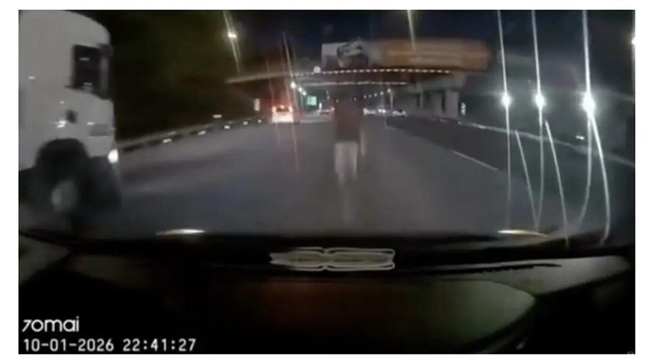 Viral Pria Tiba-Tiba Muncul di Tol Tewas Ditabrak, Rekaman Dashcam Bikin Merinding