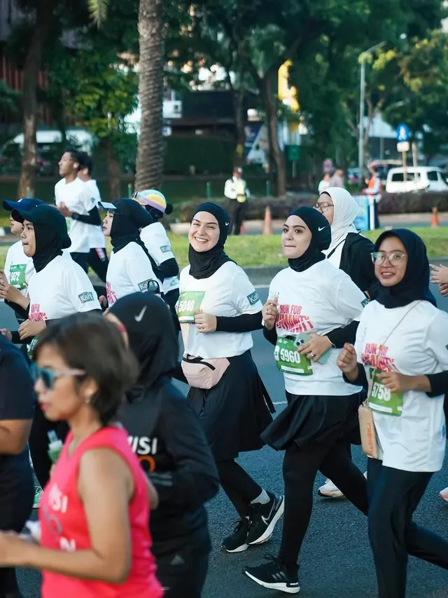 Galang Dana untuk Palestina, Ini 8 Potret Artis Ikut 'Run for Humanity'