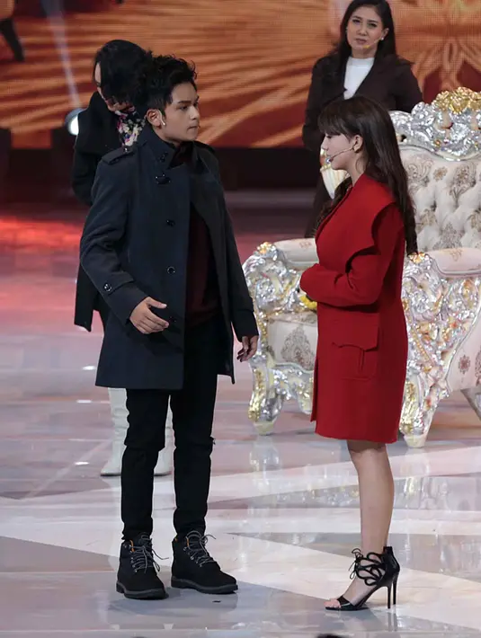 Setelah habiskan waktu dengan keluarganya, Randy pun kabarnya akan bertandang ke rumah Cassie dan menghabiskan waktunya bersama keluarga kekasihnya itu. (Deki Prayoga/Bintang.com)