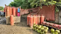 Polisi Tangkap 14 Pengoplos Gas Elpiji Bersubsidi ke Tabung 12 dan 50 Kg