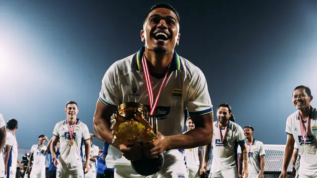 Ragnar Oratmangoen - Persib