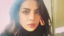 Tidak lengkap rasanya jika Priyanka Chopra tidak masuk dalam daftar artis Bollywood yang punya bibir seksi. Lihat saja, bibir milik Priyanka begitu seksi menawan. (Foto: instagram.com/priyankachopra)