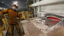 Usai mendapat restrukturisasi utang dari lembaga penyedia jasa keuangan, Portigon AG, Russal Krasnoyarsk diprediksi akan menjadi produsen aluminium terbesar di dunia, (8/7/2014). (REUTERS/Ilya Naymushin) 