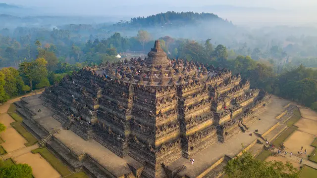 Borobudur