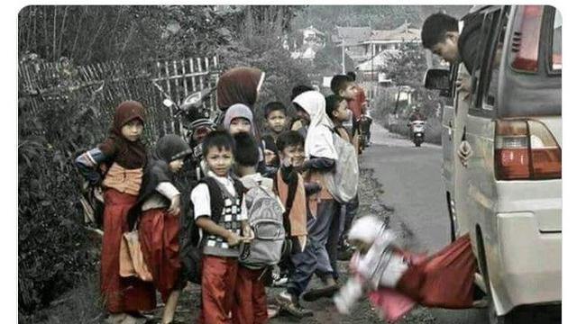 7 Potret Kocak Sekolah Tatap Muka Ala Warganet Ini Bikin Geleng Kepala