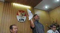 Politisi Partai Demokrat, Jero Wacik resmi ditetapkan menjadi tersangka tindak pidana korupsi terkait dengan pengadaan proyek di Kementerian ESDM pada 2011-2013, Jakarta, (3/9/14).(Liputan6.com/Herman Zakharia) 
