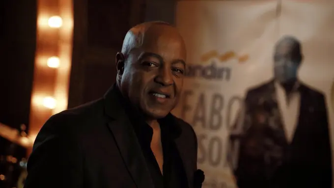 [Bintang] Peabo Bryson