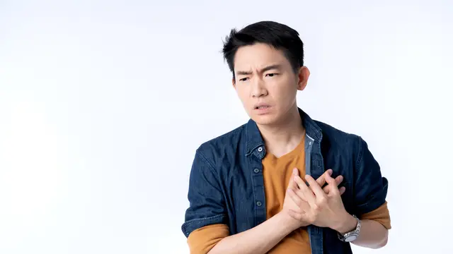 Sesak napas dan nyeri dada merupakan gejala awal kanker paru