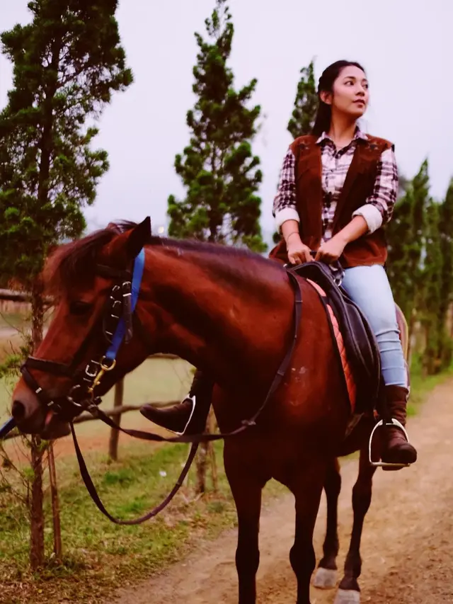 [Fimela] Dinda Kirana