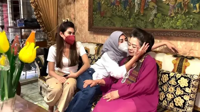 Diwasiatkan ke Raffi Ahmad, Ini 6 Potret Isi Rumah Mami Popon yang Ditaksir Rp80 M