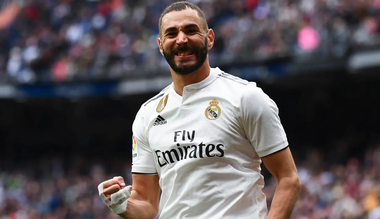 2. Karim Benzema (Real Madrid) - 21 Gol. (AFP/Gabriel Bouys)