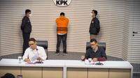 Komisi Pemberantasan Korupsi (KPK) kembali menetapkan satu tersangka kasus korupsi jalur kereta api di Direktorat Jenderal Kereta Api (DJKA) Kementerian Perhubungan. Lembaga antirasuah itu menetapkan Yofi Oktarisza (YO). (Foto: Merdeka.com/Rahmat Baihaqi).