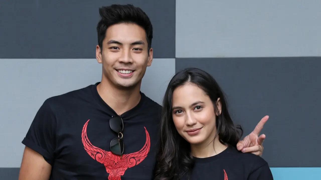 [Bintang] Pevita Pearce - Yoshi Sudarso