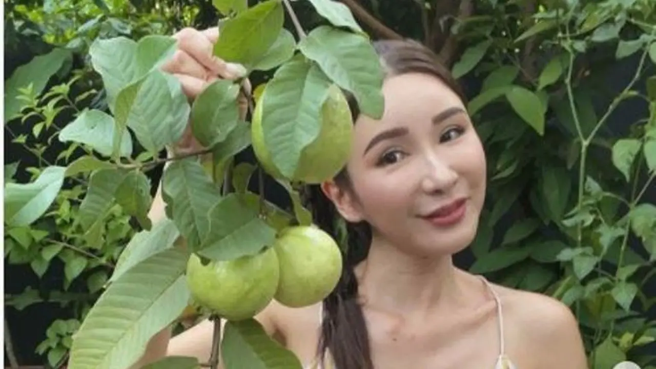 Bukan Tas Mewah, Jamie Chua Kini Punya Banyak Koleksi Hewan dan Tanaman