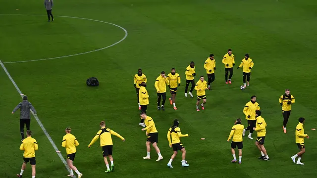 Jelang Hadapi Chelsea di Leg Kedua Liga Champions, Pemain Borussia Dortmund Jajal Rumput  Stamford Bridge