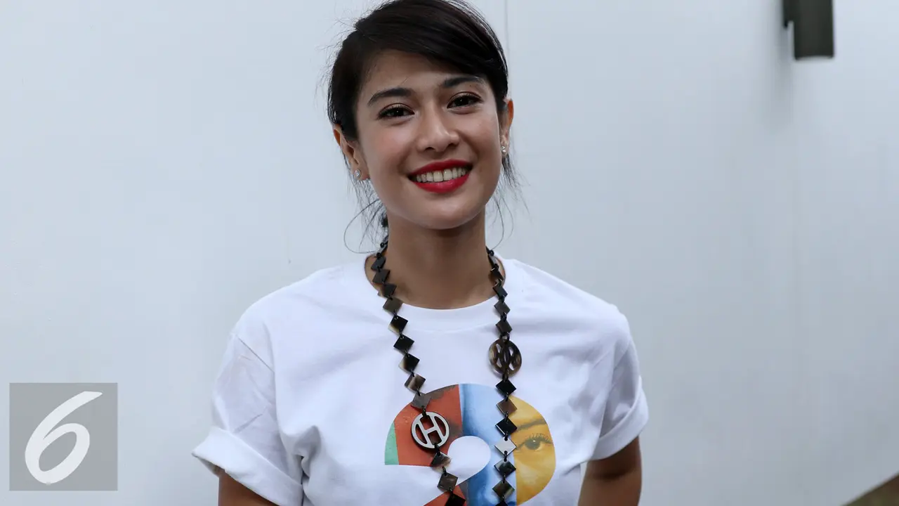 Dian Sastrowardoyo