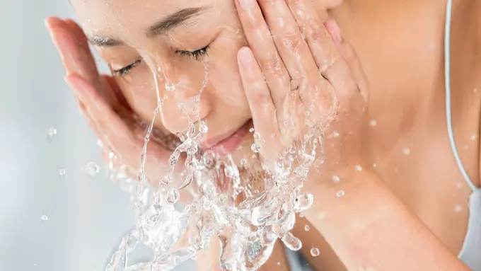 ahapan Skincare di Pagi Hari Tidak Membuang Waktumu