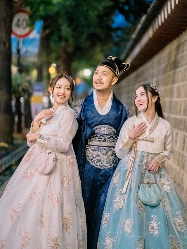 Natasha Wilona, Elina Joerg dan Gusti Ega kenakan Hanbok