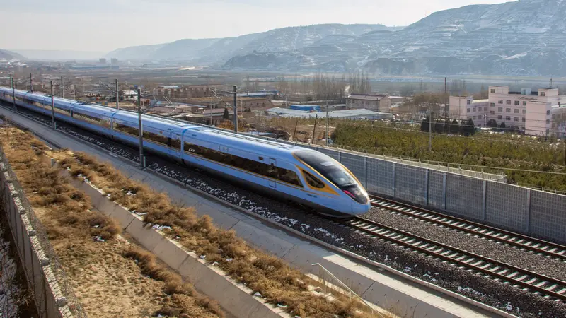 China Resmi Operasikan Jalur Kereta Cepat Yinchuan-Xi'an