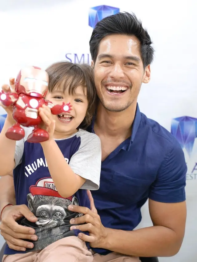 7 Potret Kedekatan Richard Kyle dan El Barack, Bak Ayah Kandung