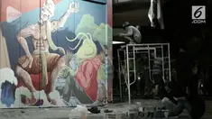 Dinding dinding pertokoan dan bangunan di sepanjang koridor jalan Gatot Subroto, Solo, Jawa Tengah, kini hidup dan indah dipandang.
