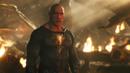 Aksi Dwayne Johsnon dalam film Black Adam yang rilis pada 2022. (Foto: Warner Bros/DC Films)