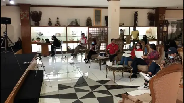 Lomba karaoke secara virtual yang diadakan oleh KBRI Manila menjelang Hari Kemerdekaan Indonesia yang ke-75.