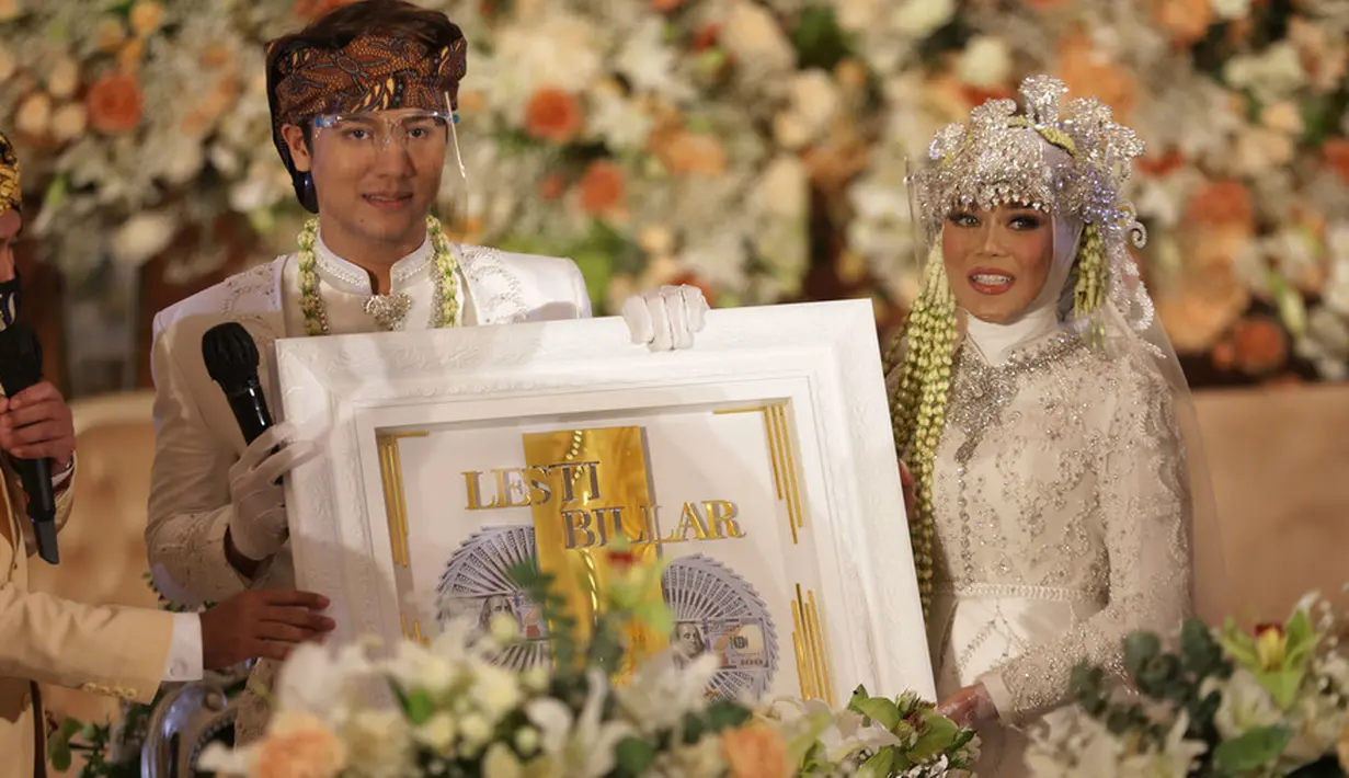 Lesti dan Rizky Bilar (Budy Santoso/Kapanlagi.com)