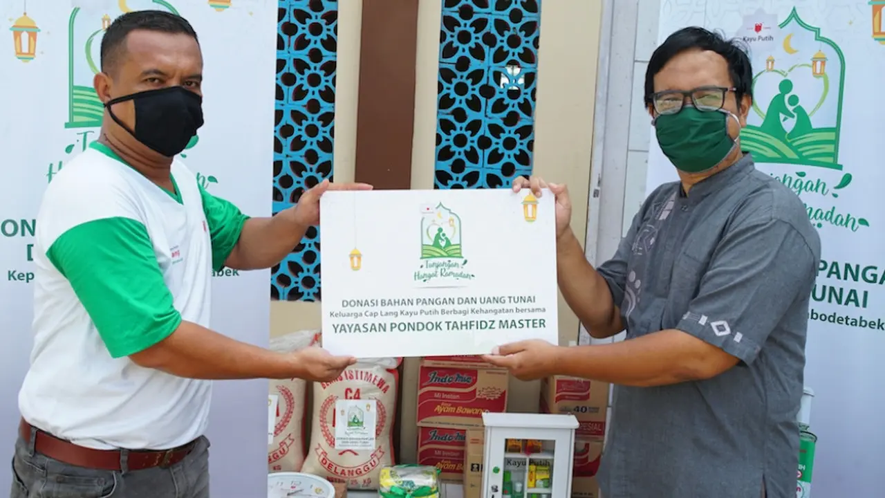 Pembagian THR ke Panti Asuhan di Jabodetabek di Tengah Pandemi