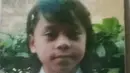 Pelantun lagu Bismillah Cinta ini saat SD curi perhatian. Kalemnya sosok Lesti Kejora ini sudah terlihat saat ia menjadi murid sekolah dasar. Tak ayal foto lawas Lesti ini berhasil tuai atensi dari para penggemarnya. (Liputan6.com/IG/@lestykejora)