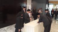 Menteri ESDM Ignasius Jonan melantik lima pejabat SKK Migas dan 9 pejabat BPH Migas. (Pebrianto/Liputan6.com)