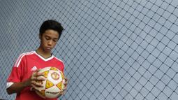 Ibrahim Zikri, merupakan siswa dari sekolah Tara Salvia, Ciputat. (Bola.com/Vitalis Yogi Trisna)