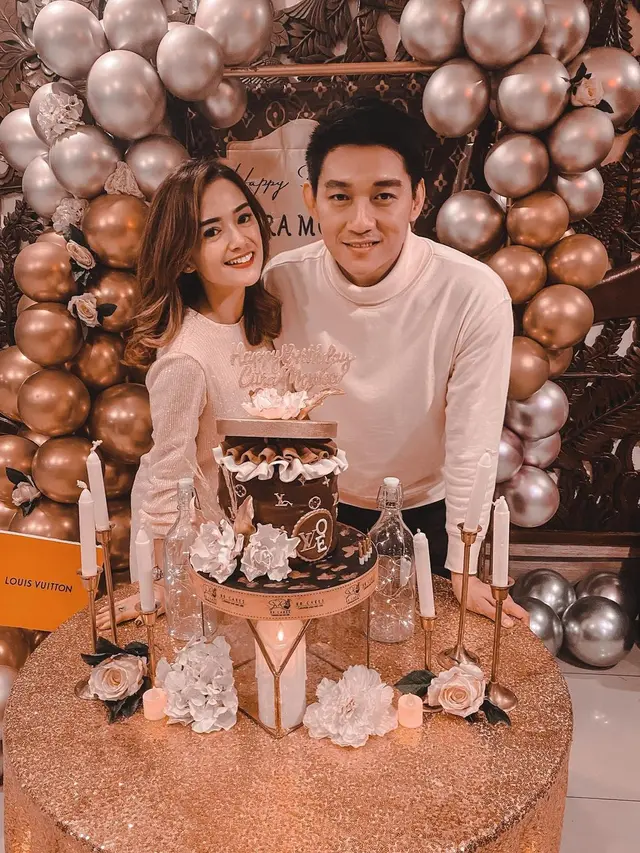 Gelar Lamaran, Ini 8 Perjalanan Cinta Ifan Seventeen dan Citra Monica