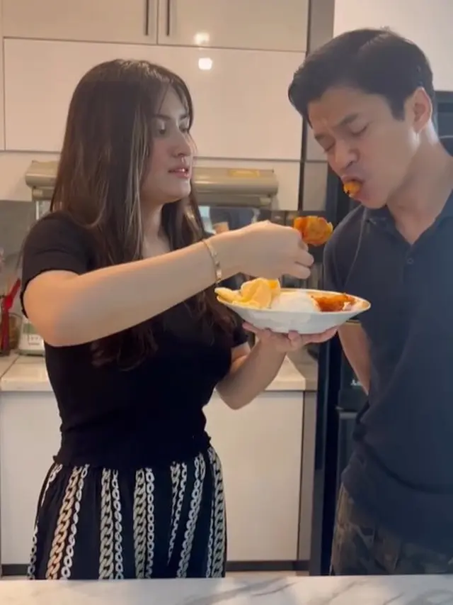 Adly Fairuz dan Angbeen Rishi (Instagram/adlyrayruz)