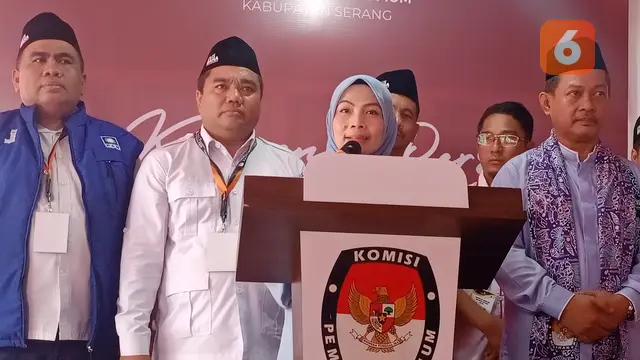 Ratu Zakiyah dan Najib Hamas Daftar ke KPU Kabupaten Serang, Sebagai Bacalon Bupati Serang 2024. (Kamis, 29/08/2024). (Yandhi Deslatama/Liputan6.com).