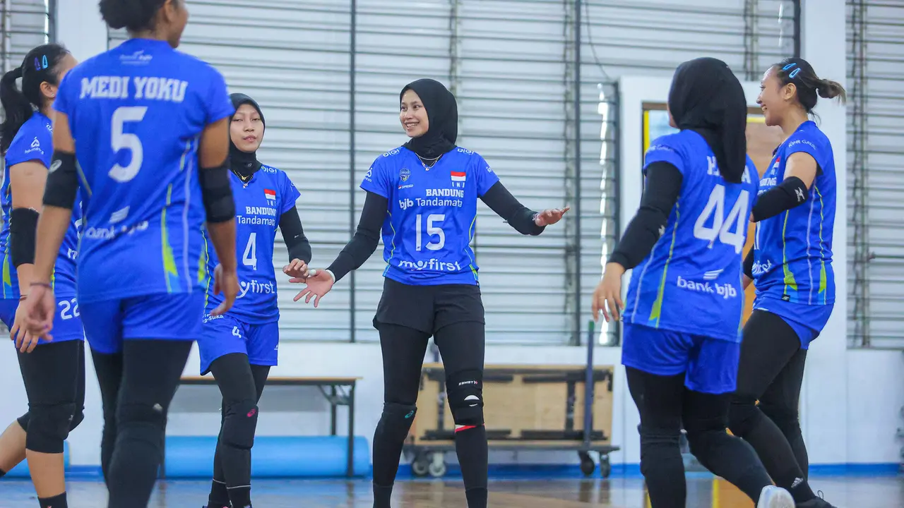 Foto: Megawati dan Yolla Absen, Timnas Bola Voli Putri Indonesia Siap Ikuti Jejak Tim Putra di SEA V League 2023