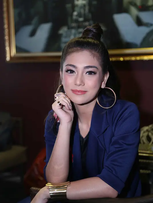 Hubungan kedua pasangan ini juga terlihat lebih serius. Bagaimana tidak, baru beberapa bulan menjalin cinta, keduanya juga sering menginap dirumah pasangan masing-masing. (Nurwahyunan/Bintang.com)