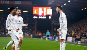 Skuad Manchester United merayakan gol Bruno Fernandes ke gawang Bournemouth di pekan ke-31 Liga Inggris 2025/2026 di Vitality Stadium, Sabtu (21/03/2026) dini hari WIB. (Andrew Matthews/PA via AP)