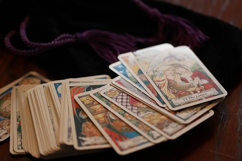 Bagaimana peruntungan tarot hari ini? Yuk, simak! (Sumber foto: tarotprophet.com)